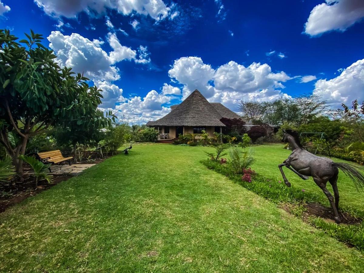 The Last Village Lodge Athi River Exterior foto
